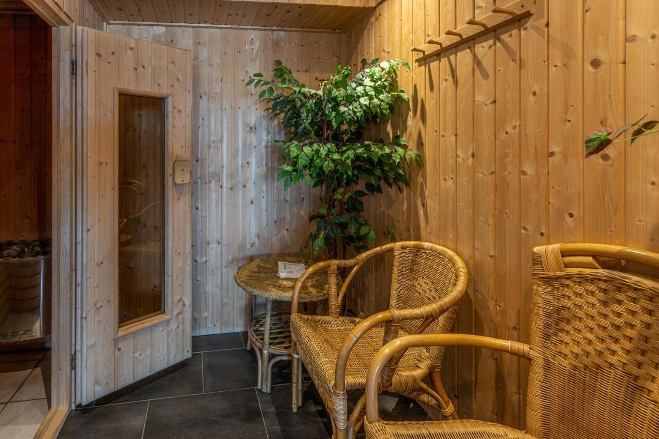 Escape, Appartement Met Groot Terras Бурен Екстер'єр фото