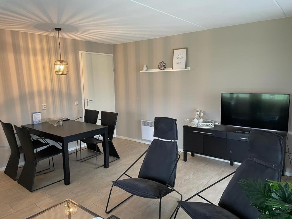 Escape, Appartement Met Groot Terras Бурен Екстер'єр фото