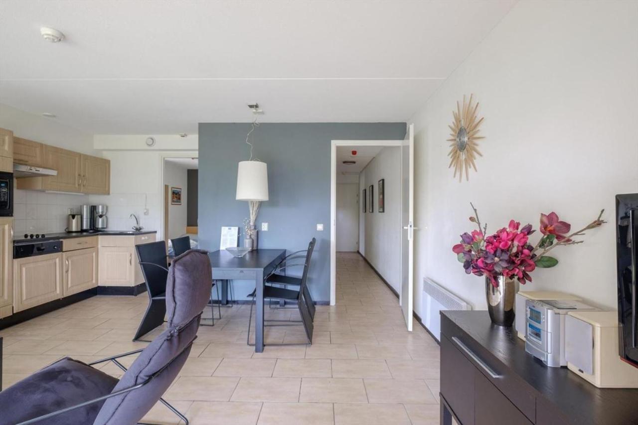 Escape, Appartement Met Groot Terras Бурен Екстер'єр фото